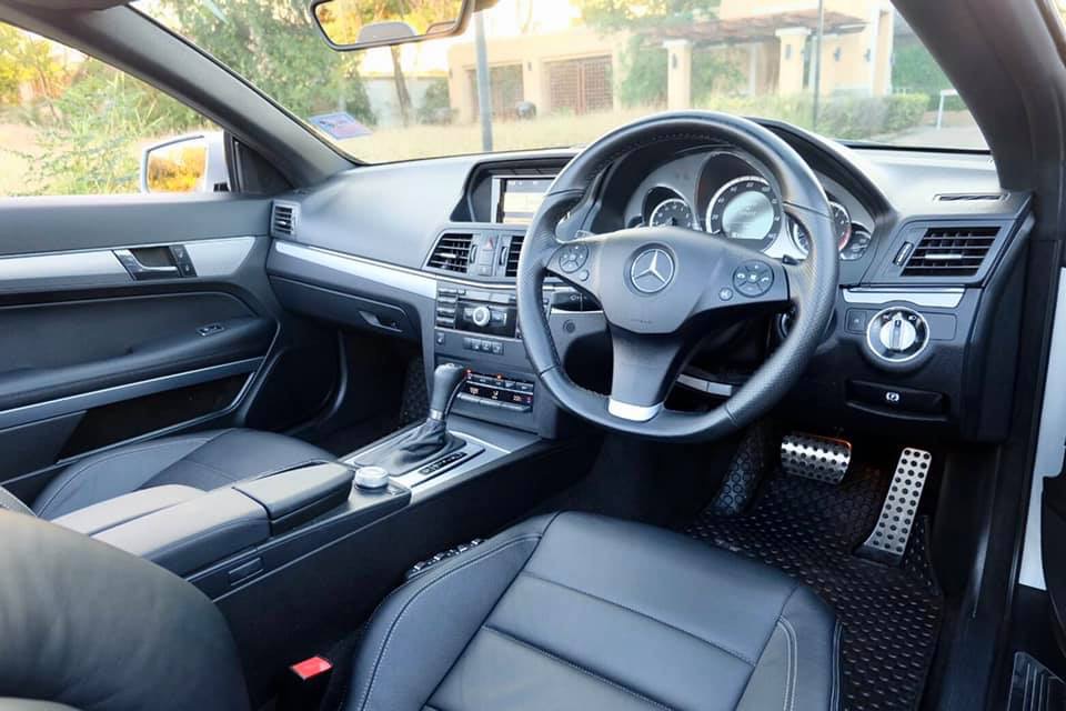 Mercedes-Benz E-Class A207 E200 ปี 2010 สีเงิน (รูปที่ 11)