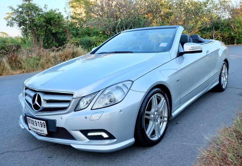 Mercedes-Benz E-Class A207 E200 ปี 2010 สีเงิน