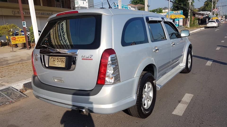 Isuzu MU-7 ปี 2008 สีเงิน (รูปที่ 3)