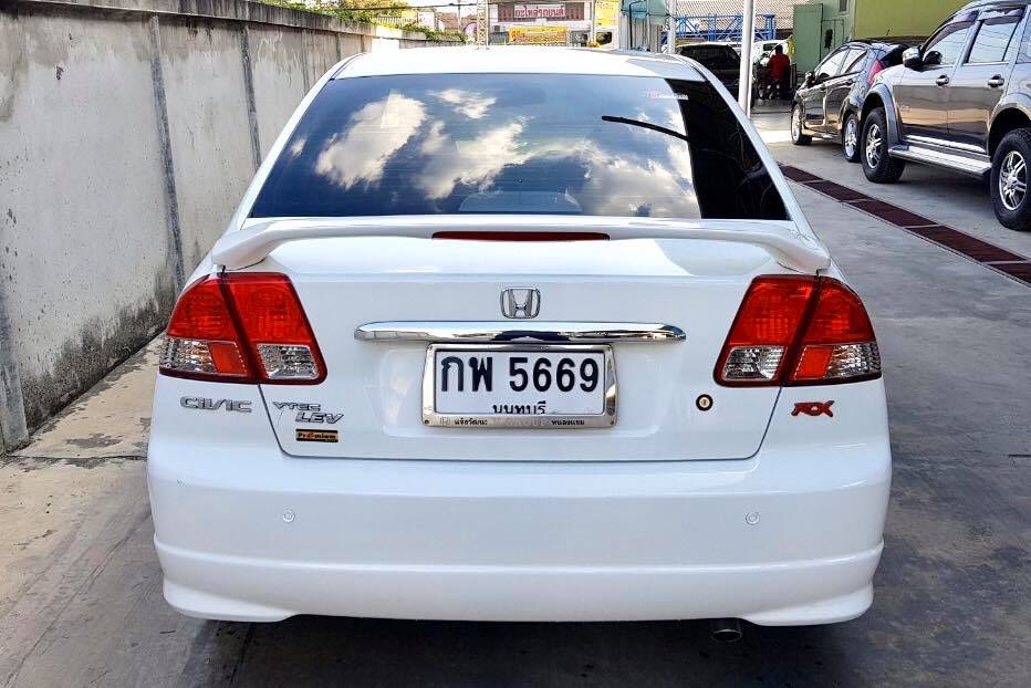 Honda Civic RX โฉม ตาเหยี่ยว ปี 2005 สีขาว