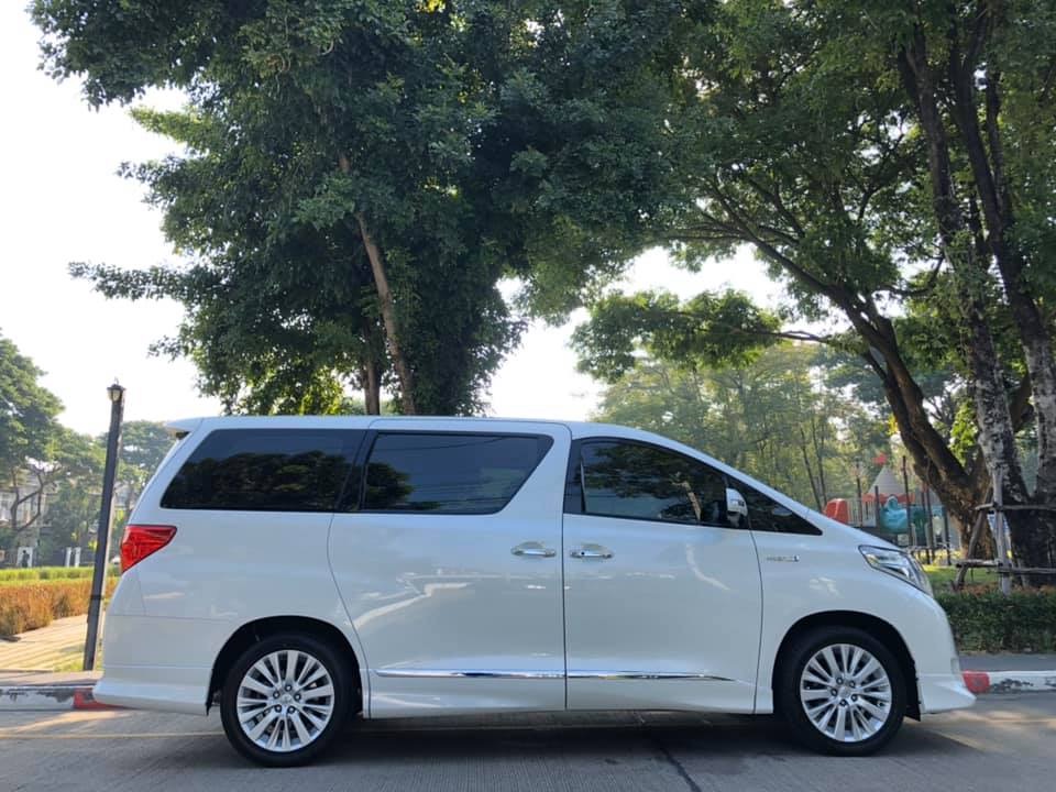 Toyota Alphard ปี 2013 สีขาว (รูปที่ 6)