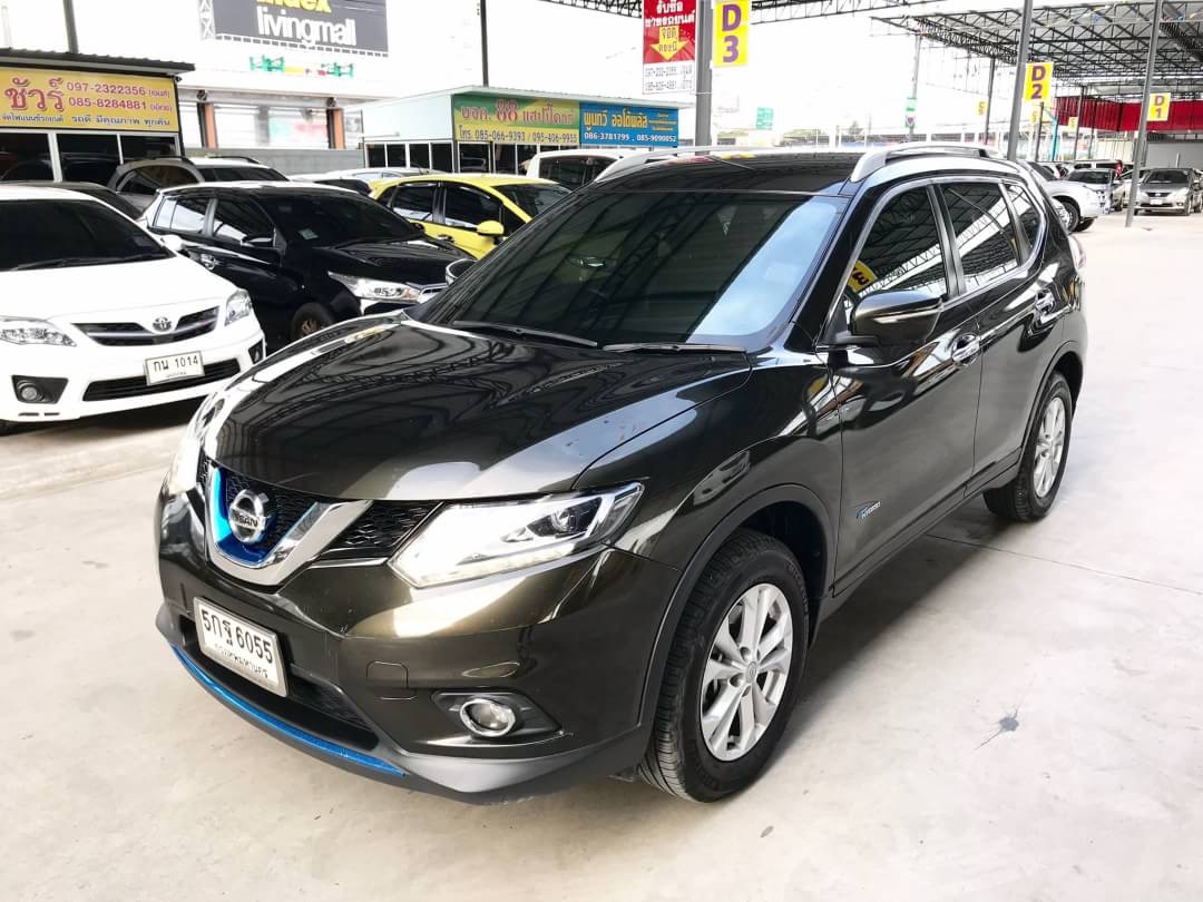 Nissan X-trail ปี 2016 สีเทา (รูปที่ 2)