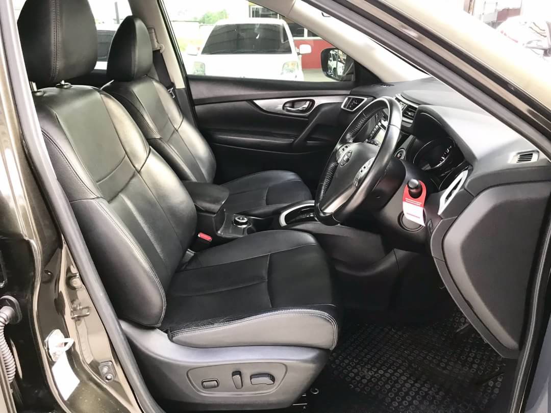 Nissan X-trail ปี 2016 สีเทา (รูปที่ 18)