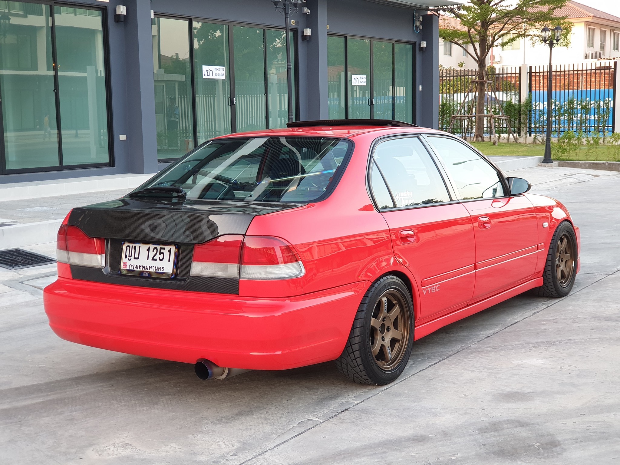 Honda Civic EK โฉม 4 ประตู ปี 1996 สีแดง (รูปที่ 13)