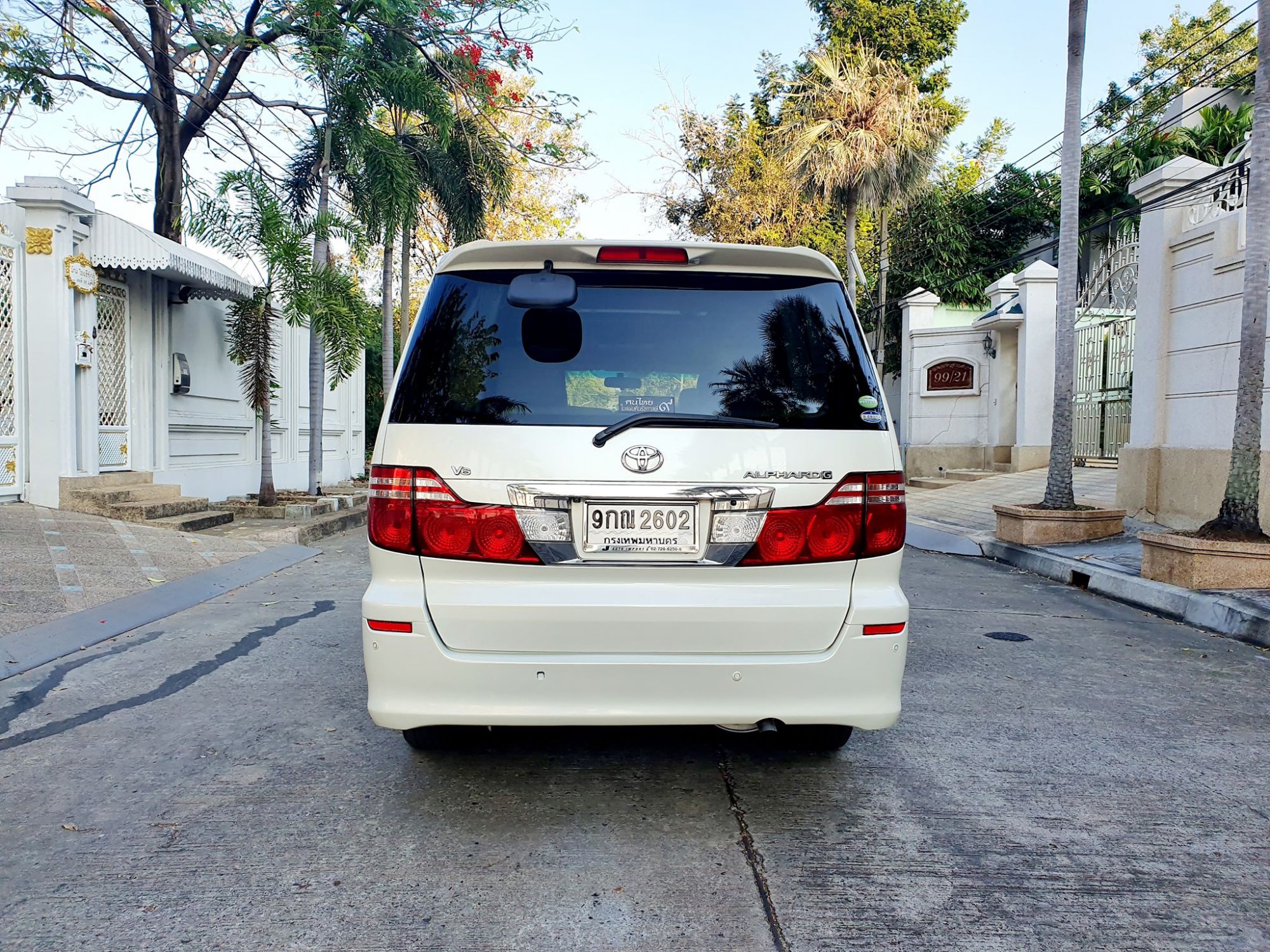 Toyota Alphard ปี 2007 สีขาว (รูปที่ 6)