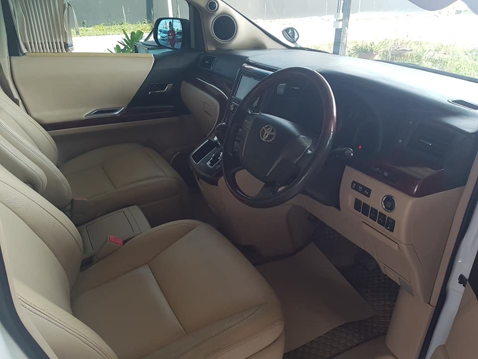 Toyota Alphard ปี 2009 สีขาว (รูปที่ 7)