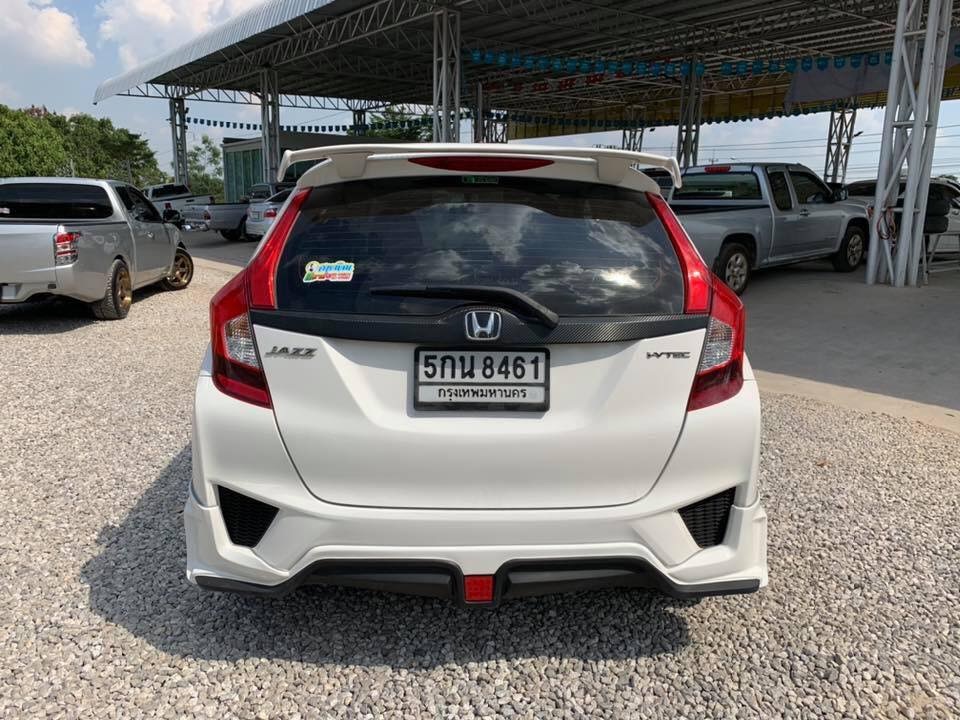 Honda Jazz GK ปี 2016 สีขาว (รูปที่ 9)
