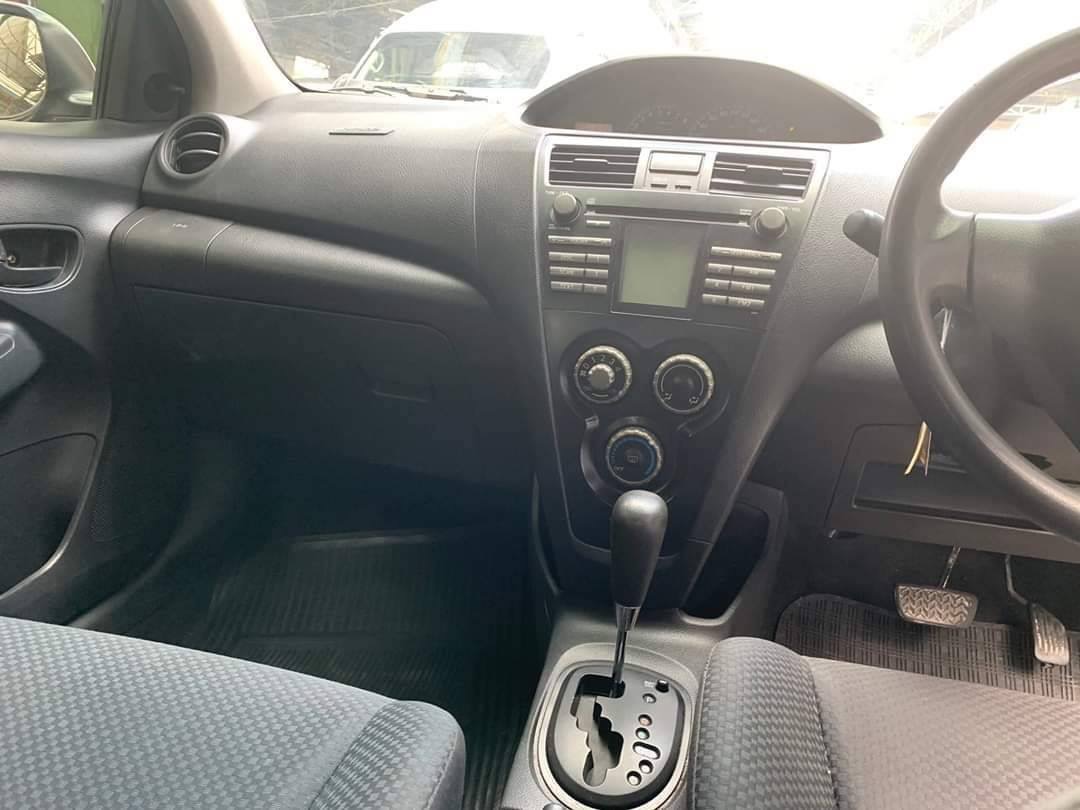 Toyota Vios ปี 2008 สีเงิน (รูปที่ 6)