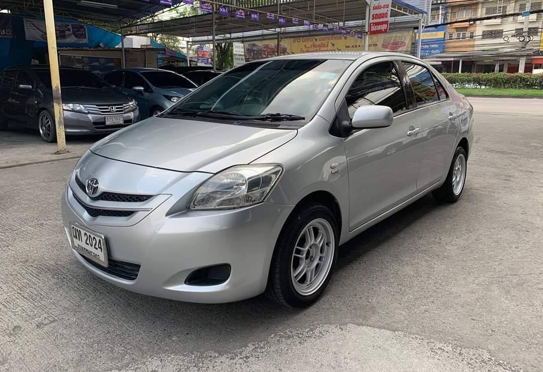 Toyota Vios ปี 2008 สีเงิน