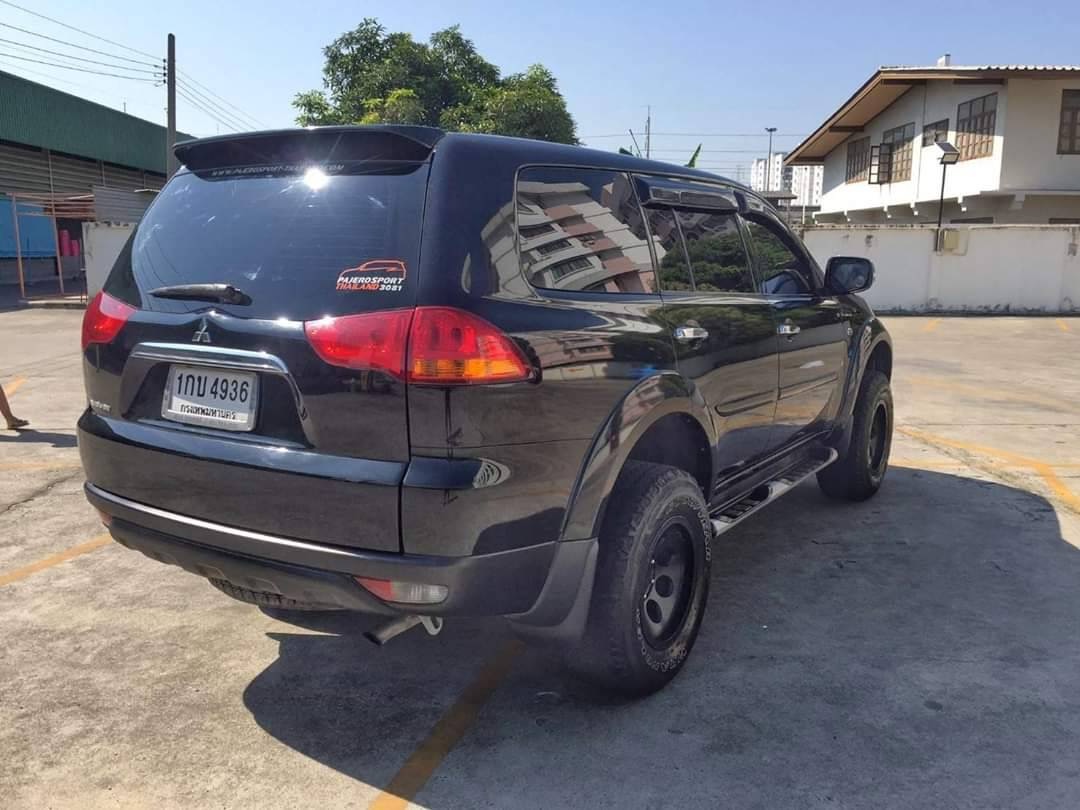 Mitsubishi Pajero Sport ปี 2013 สีดำ