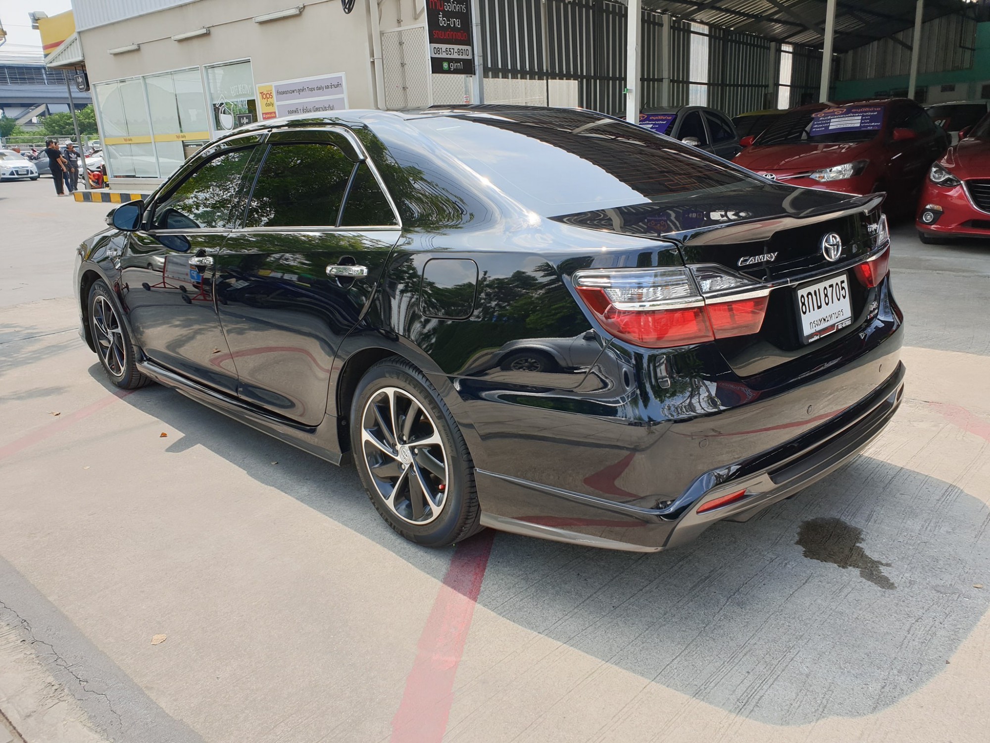 Toyota Camry (XV50) ไมเนอร์เชนจ์ ปี 2016 สีดำ (รูปที่ 6)