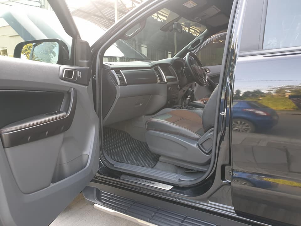 Ford Ranger Hi-Rider (4 ประตู) ปี 2016 สีดำ (รูปที่ 14)
