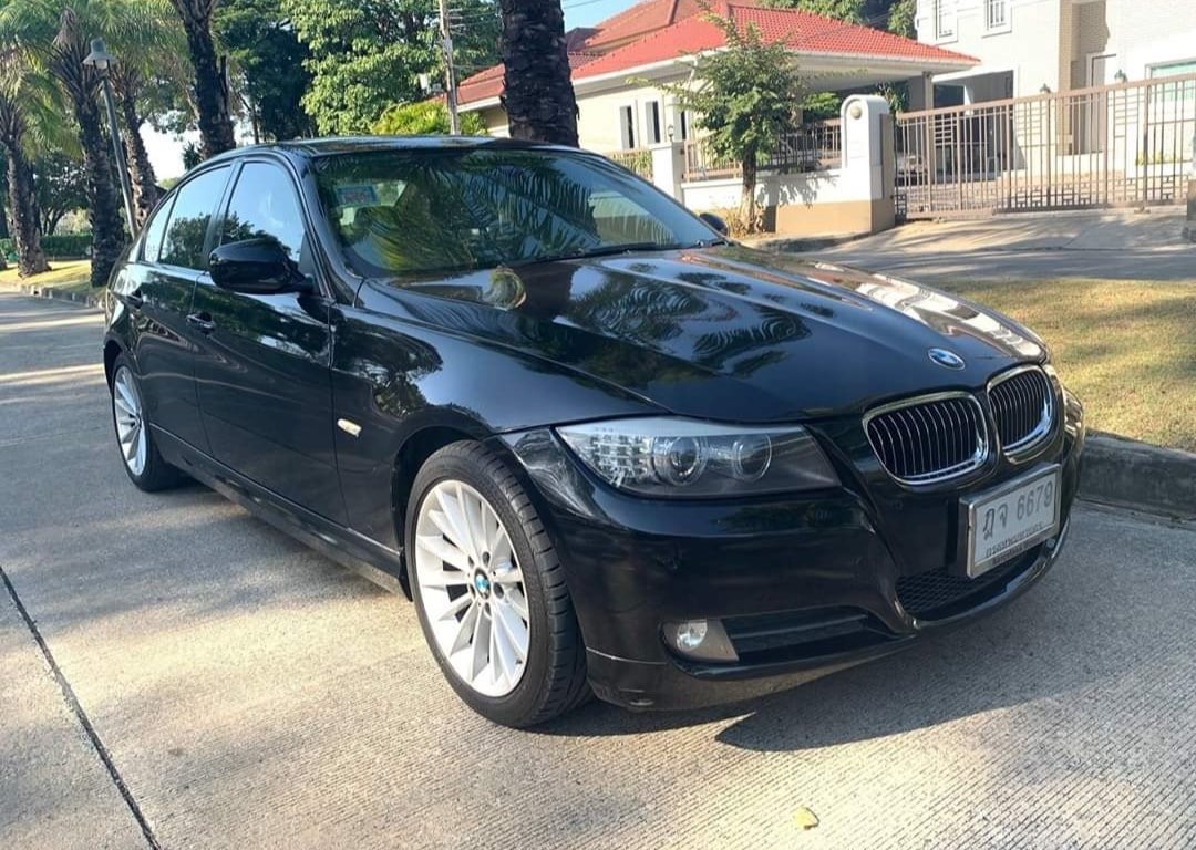 BMW 3 Series Gen5 E90 320d ปี 2010 สีดำ