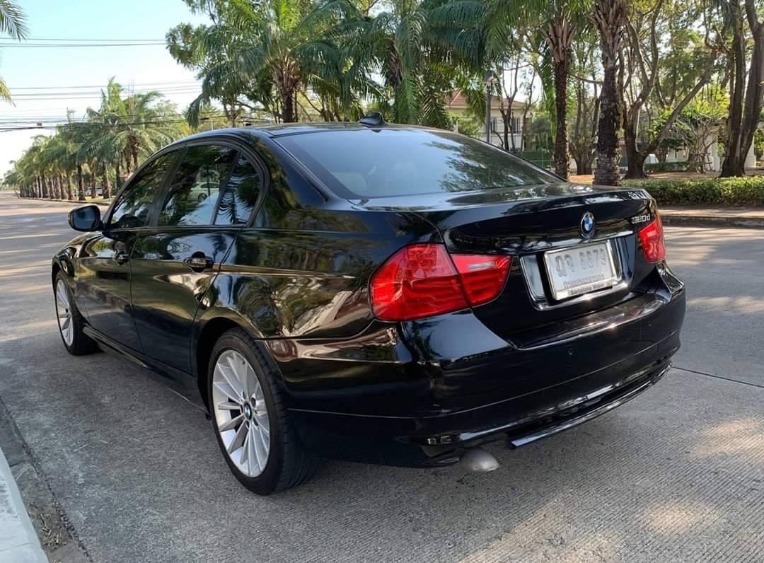 BMW 3 Series Gen5 E90 320d ปี 2010 สีดำ (รูปที่ 15)