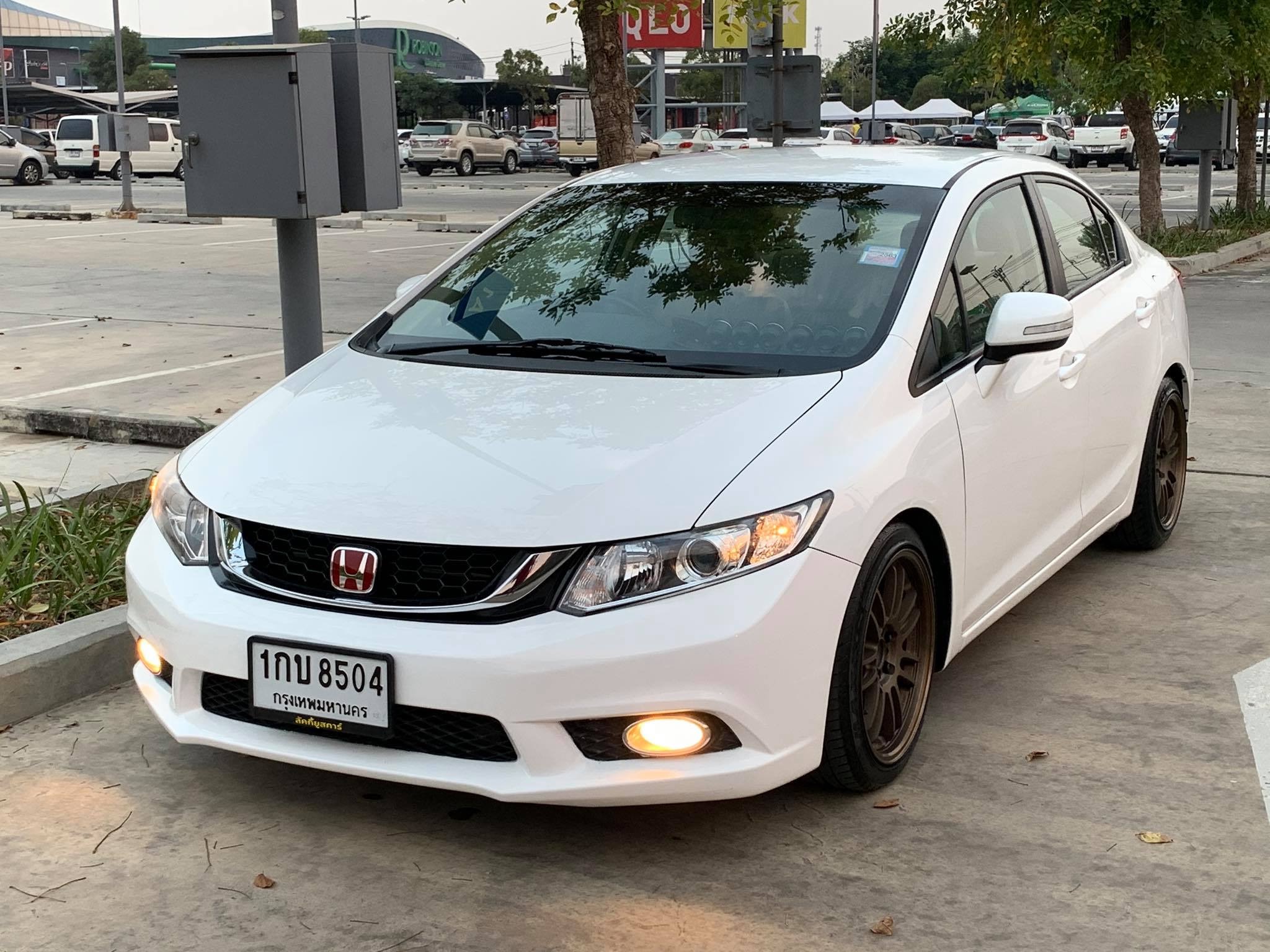 Honda Civic FB ปี 2013 สีขาว (รูปที่ 8)