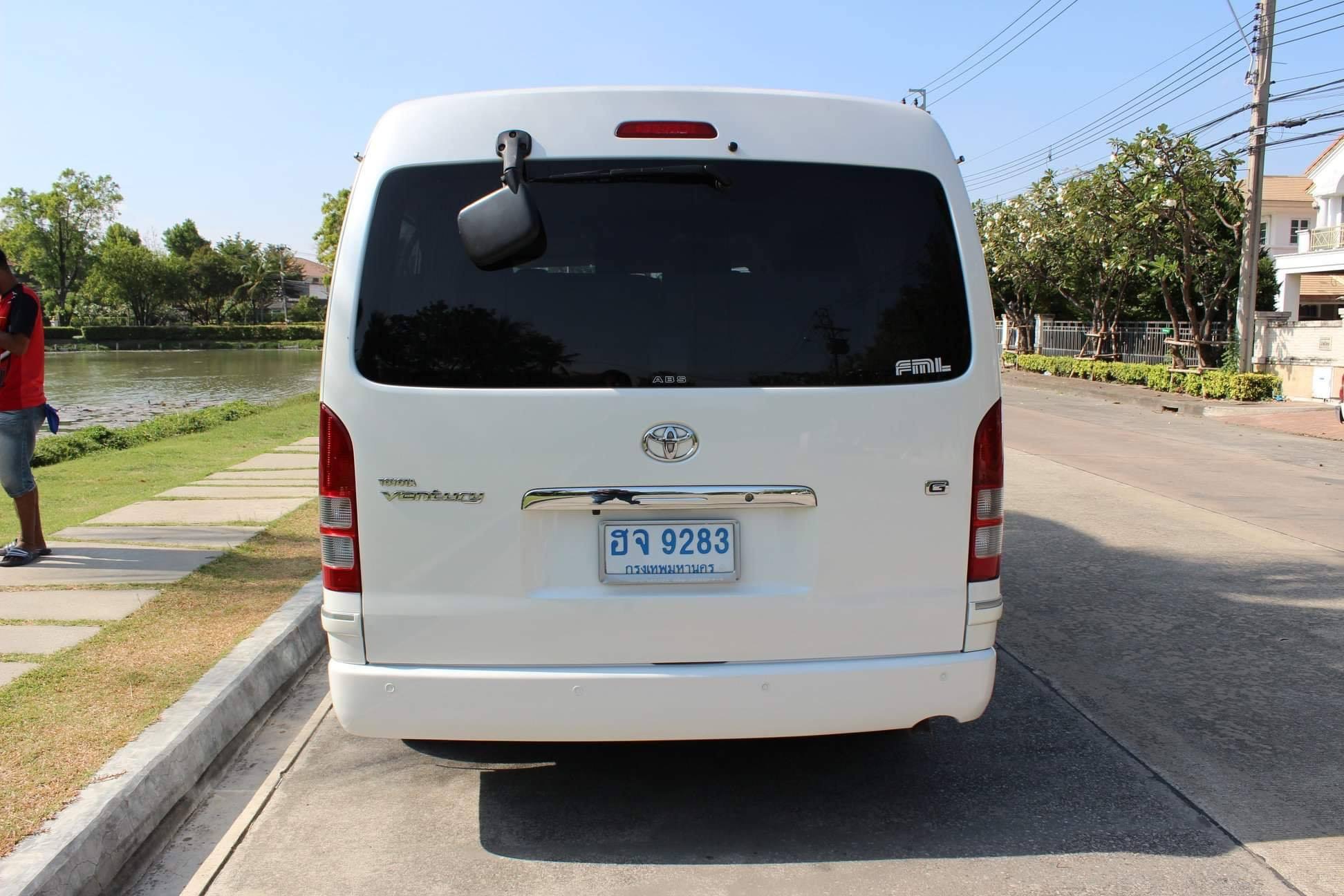 Toyota Ventury ปี 2008 สีขาว (รูปที่ 14)