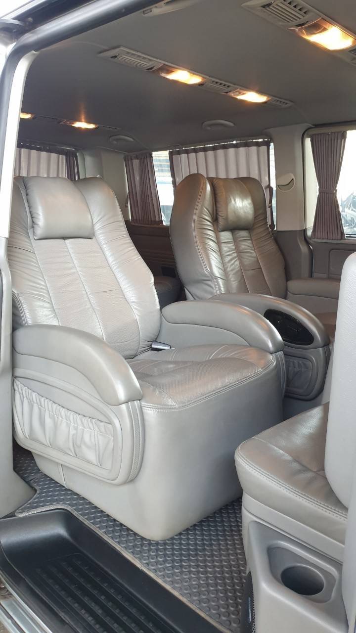 Volkswagen Transporter (Caravelle) Caravelle ปี 2008 สีเงิน (รูปที่ 6)