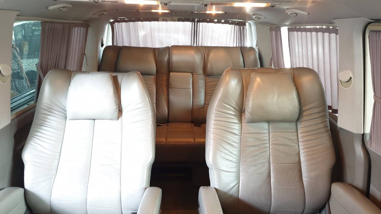 Volkswagen Transporter (Caravelle) Caravelle ปี 2008 สีเงิน (รูปที่ 5)