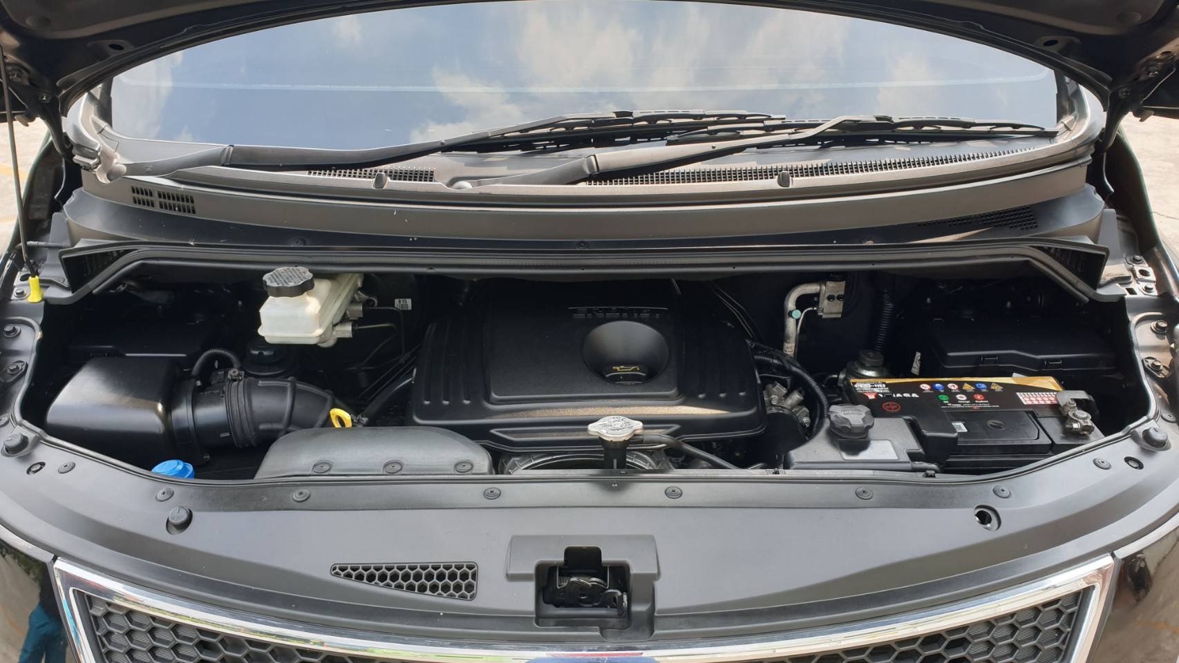 Hyundai H-1 ปี 2013 สีดำ (รูปที่ 19)
