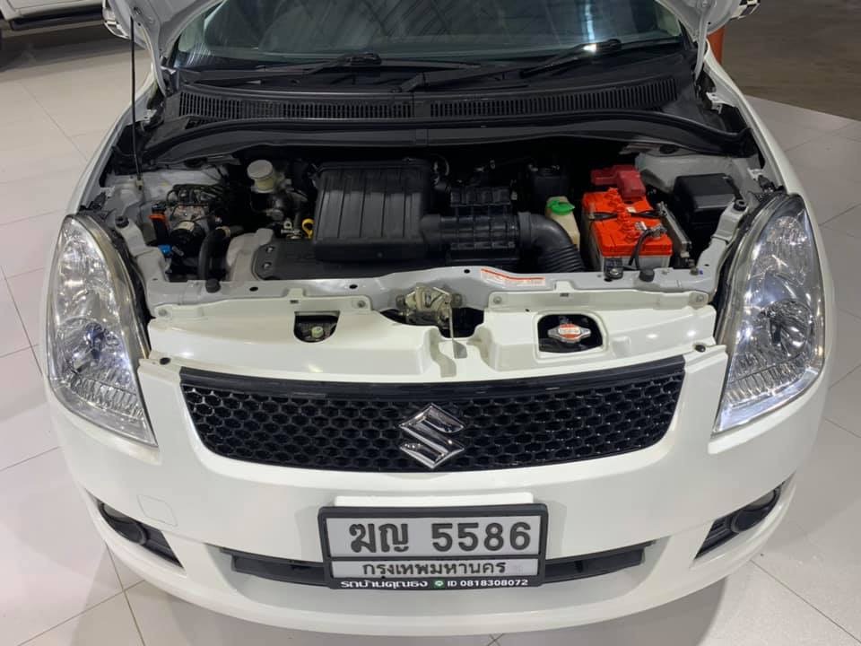 Suzuki Swift ปี 2012 สีขาว (รูปที่ 8)