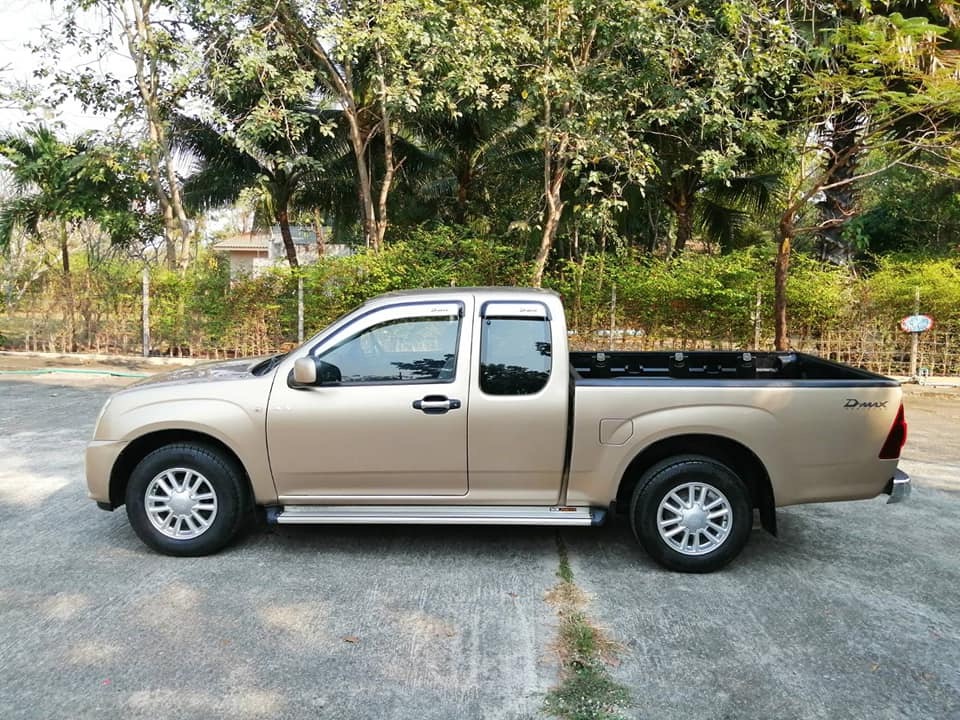 Isuzu D-Max Space Cab ปี 2007 สีทอง