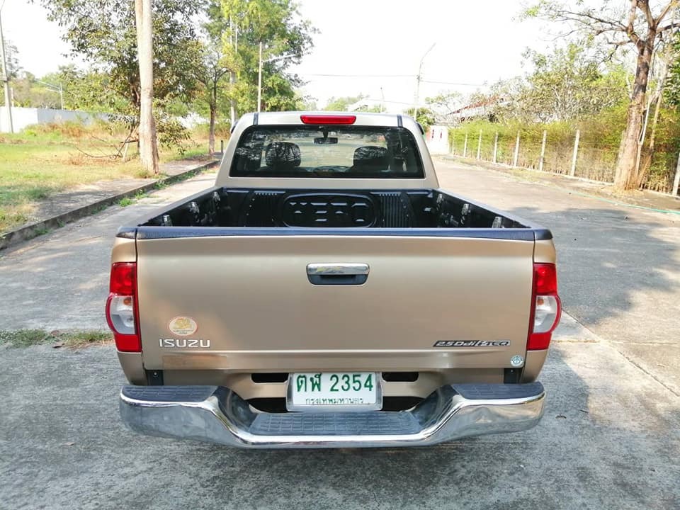 Isuzu D-Max Space Cab ปี 2007 สีทอง