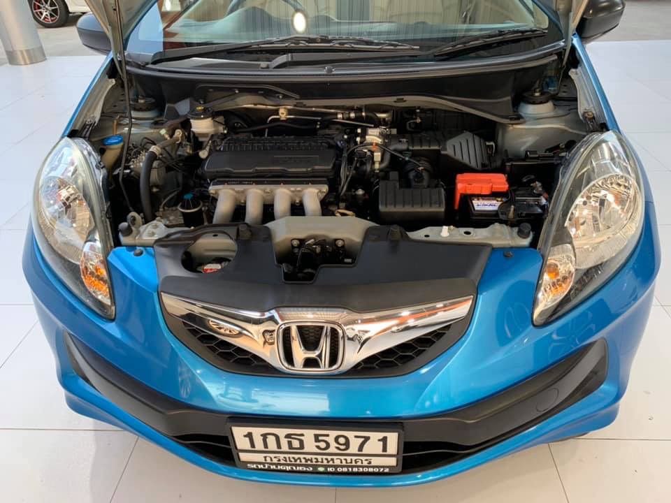 Honda Brio ปี 2013 สีฟ้า (รูปที่ 11)