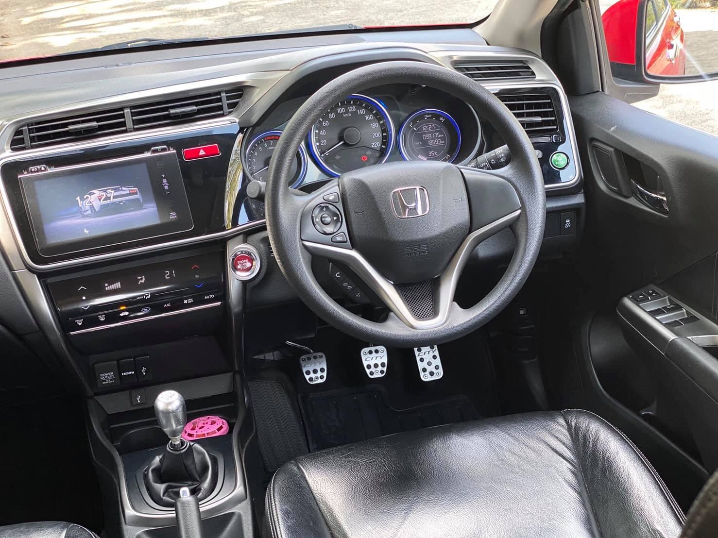Honda City ปี 2015 สีแดง (รูปที่ 14)