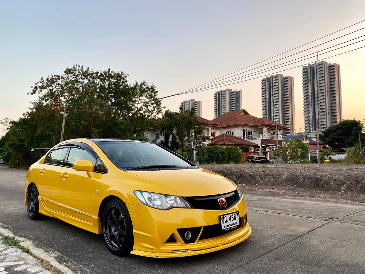 Honda Civic FD ปี 2007 สีเหลือง