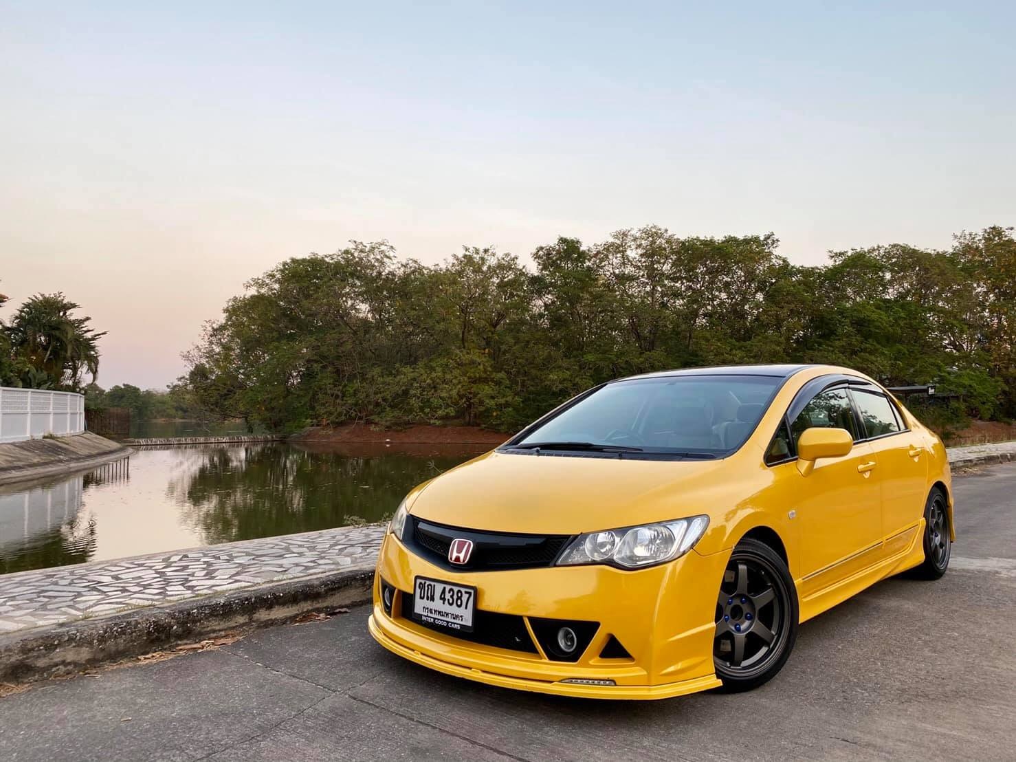 Honda Civic FD ปี 2007 สีเหลือง