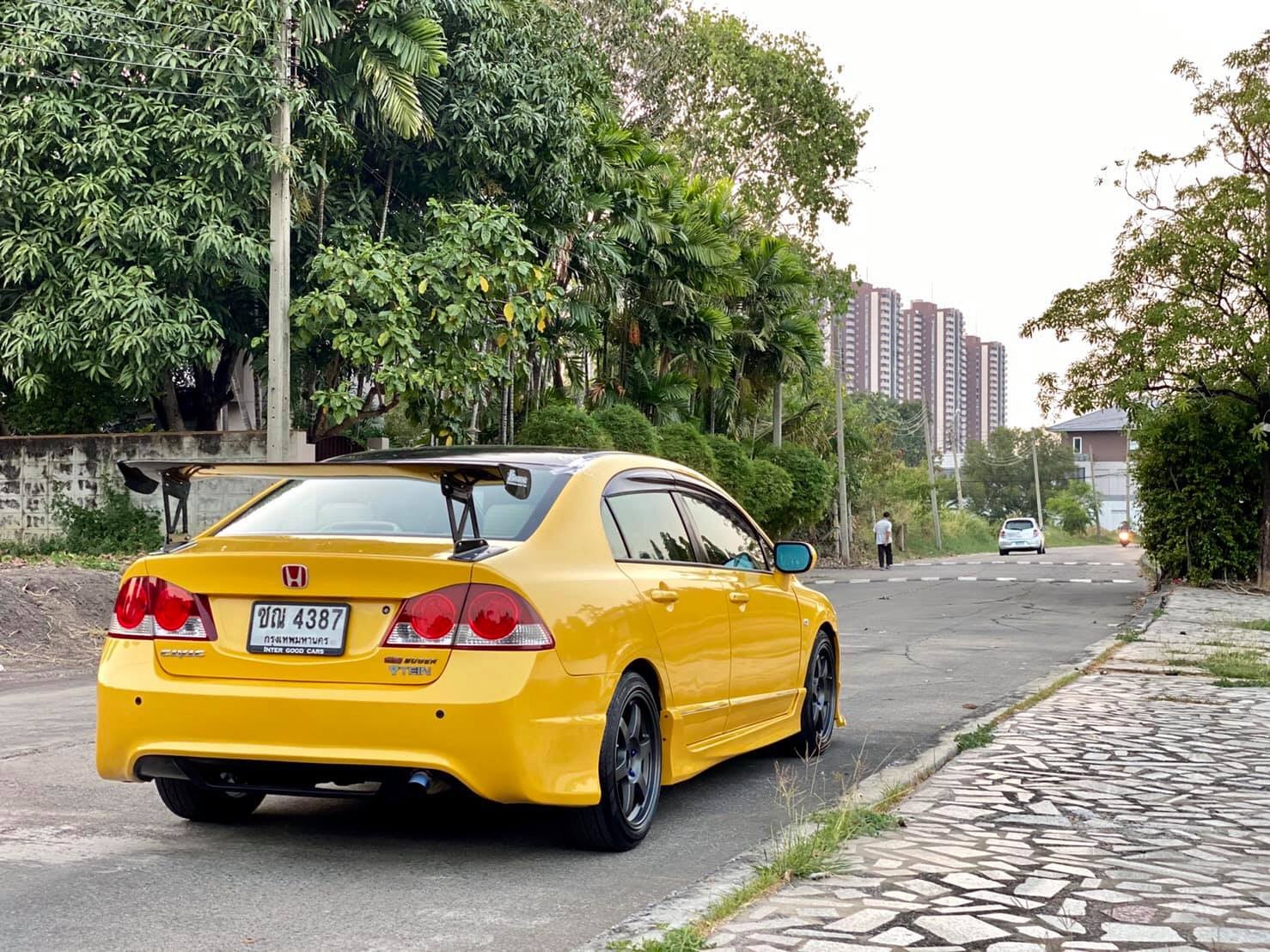 Honda Civic FD ปี 2007 สีเหลือง