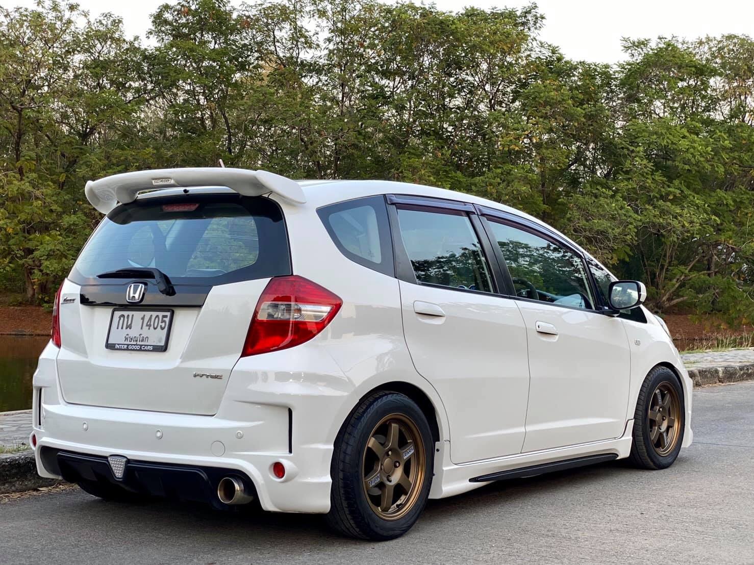 Honda Jazz GE ปี 2012 สีขาว (รูปที่ 8)