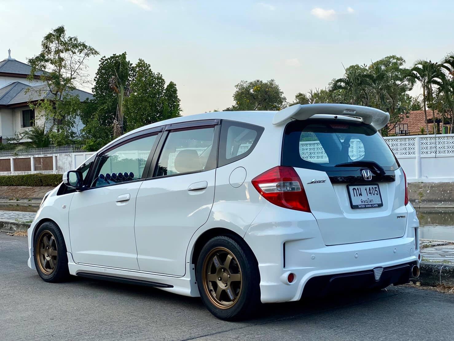 Honda Jazz GE ปี 2012 สีขาว (รูปที่ 10)