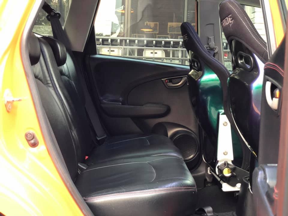 Honda Jazz GE ปี 2011 สีส้ม (รูปที่ 12)