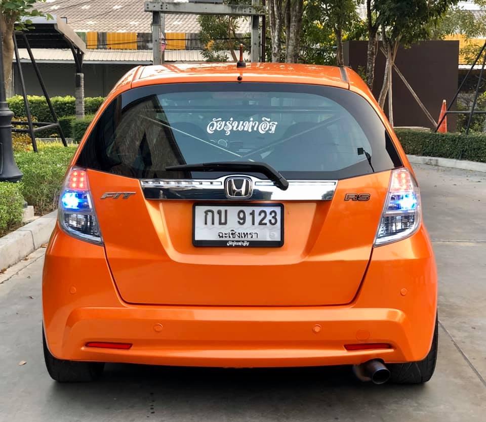 Honda Jazz GE ปี 2011 สีส้ม (รูปที่ 7)