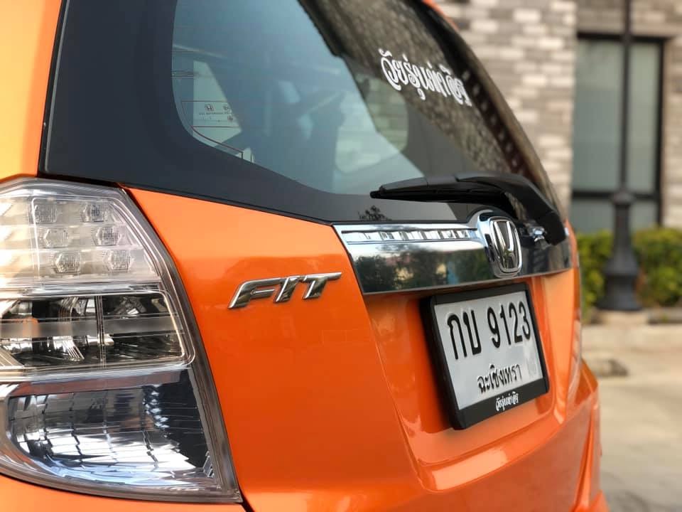 Honda Jazz GE ปี 2011 สีส้ม (รูปที่ 18)