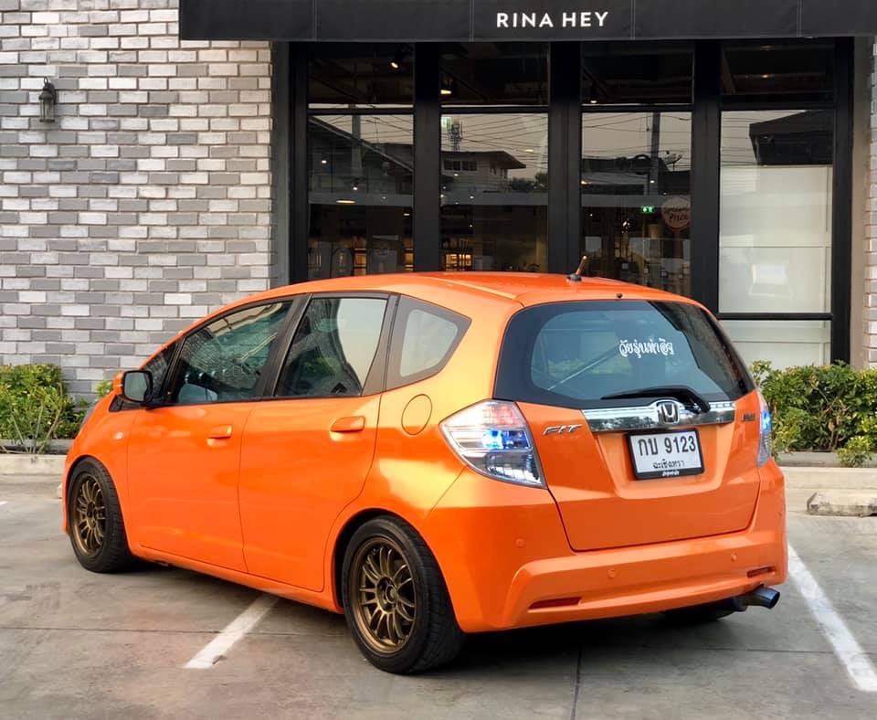 Honda Jazz GE ปี 2011 สีส้ม (รูปที่ 16)