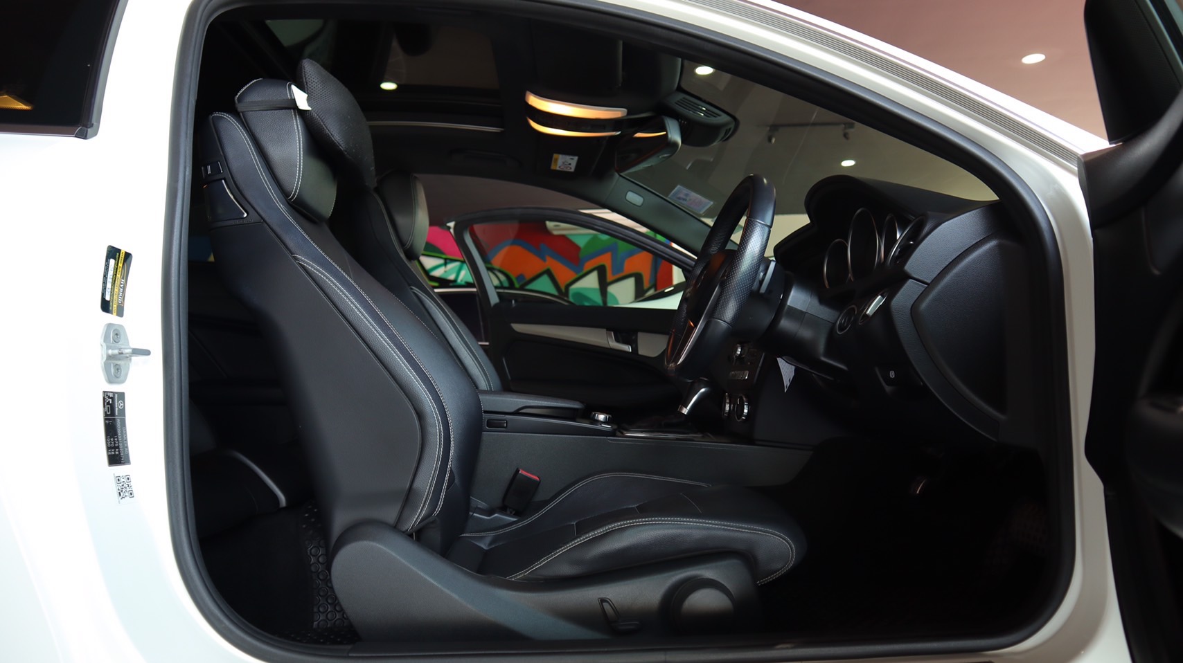 Mercedes-Benz C-Class C204 C180 ปี 2013 สีขาว (รูปที่ 4)
