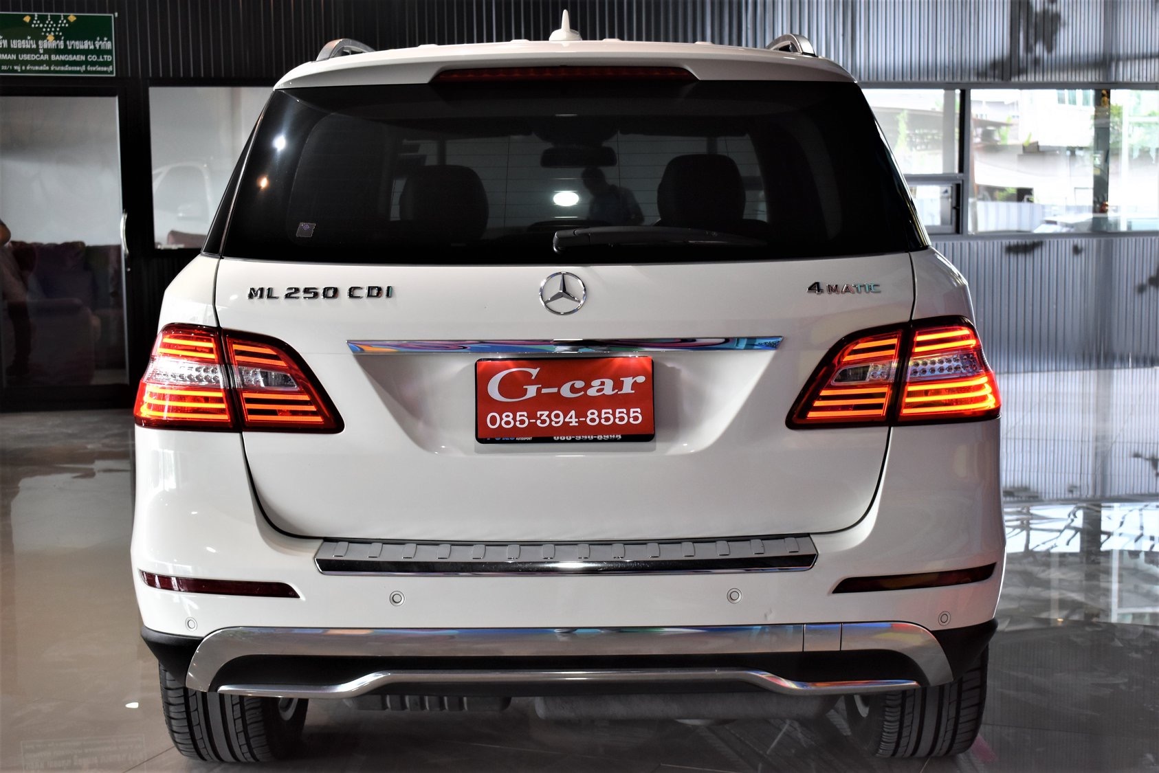 Mercedes-Benz M-Class W166 ML250 ปี 2012 สีขาว (รูปที่ 5)