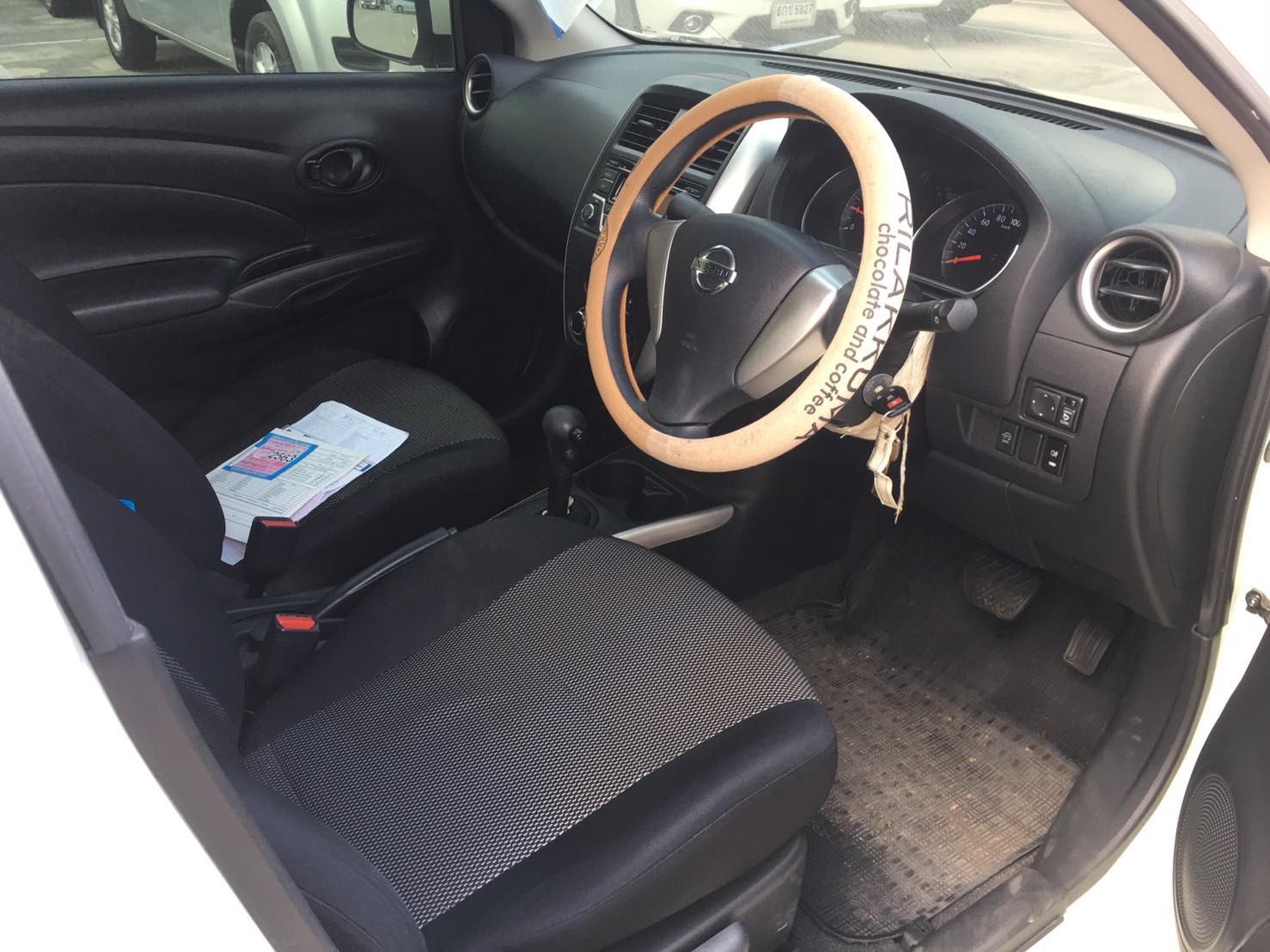 Nissan Almera ปี 2014 สีขาว (รูปที่ 8)