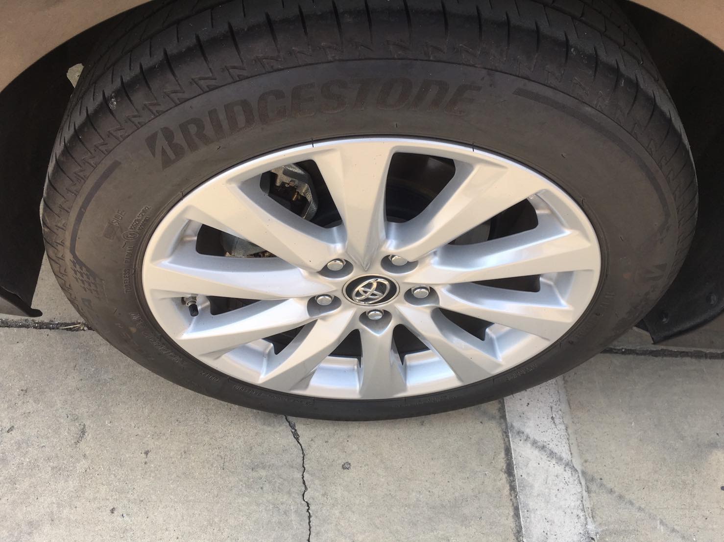 TOYOTA E CAMRY 2.5 HV Premium AT (รูปที่ 7)