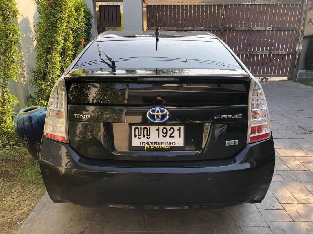 Toyota Prius ปี 2011 สีดำ (รูปที่ 5)