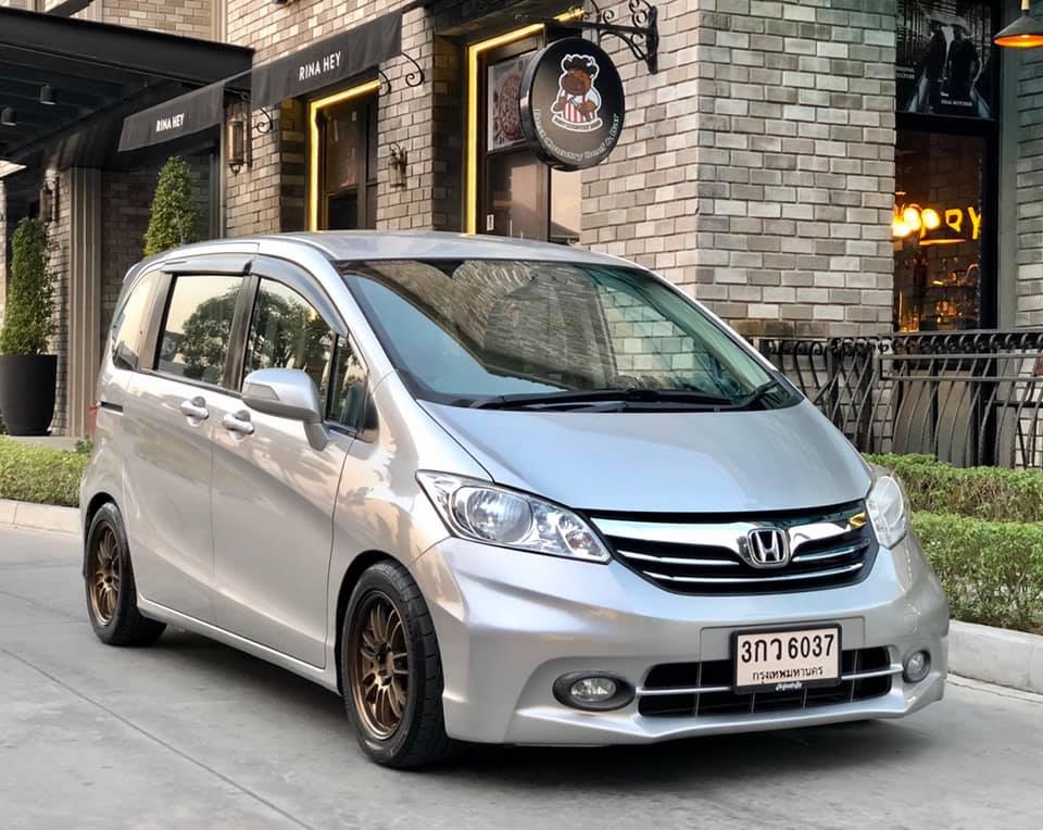 Honda Freed ปี 2008 สีขาว (รูปที่ 5)