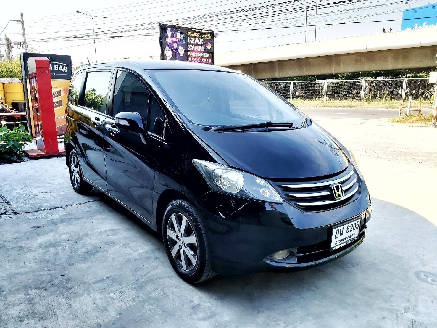 Honda Freed ปี 2008 สีดำ (รูปที่ 3)