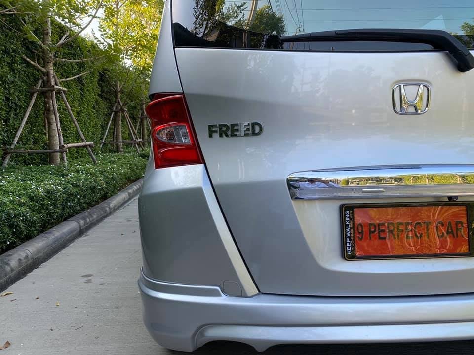 Honda Freed ปี 2011 สีเงิน (รูปที่ 19)