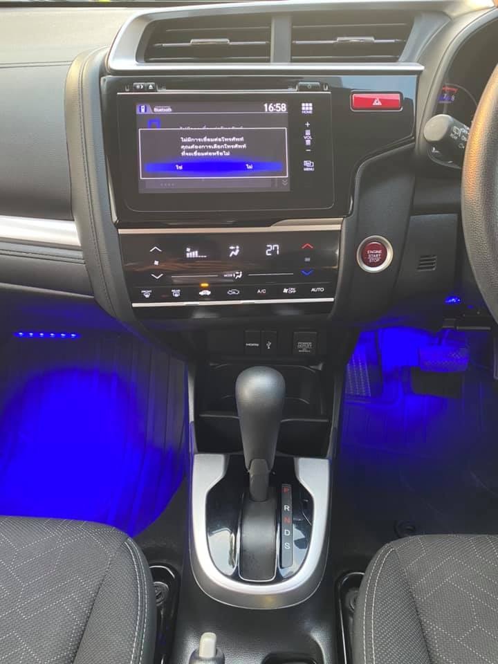 HONDA JAZZ 1.5 SV PLUS AT 2014 (รูปที่ 13)