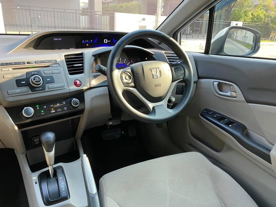 Honda Civic FB ปี 2014 สีขาว (รูปที่ 11)
