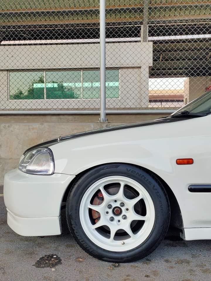 Honda Civic EK โฉม 4 ประตู ปี 1997 สีขาว (รูปที่ 7)