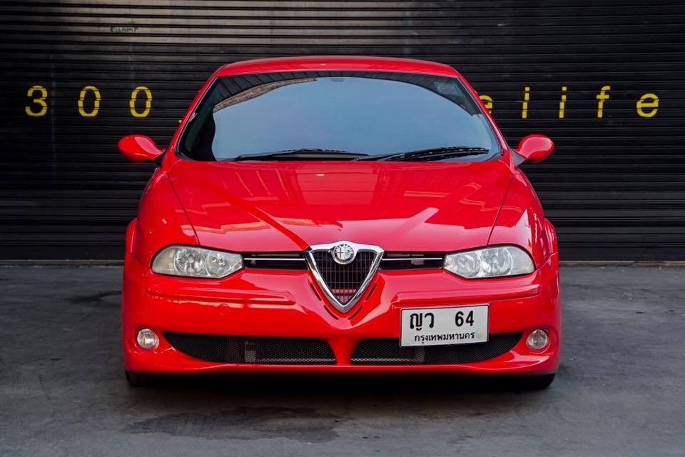 Alfa Romeo 156 ปี 2003 สีแดง