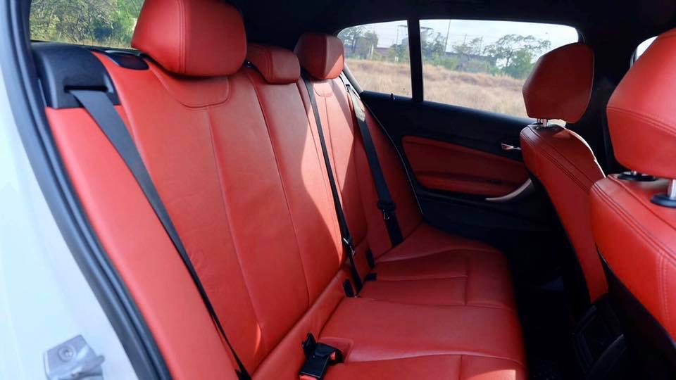 BMW 1 Series F20 118i ปี 2017 สีขาว (รูปที่ 13)